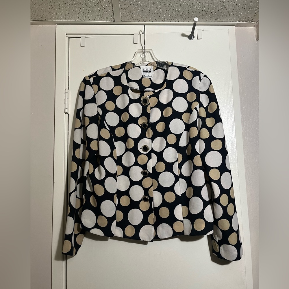 Unique and Spectacular Lite Blazer